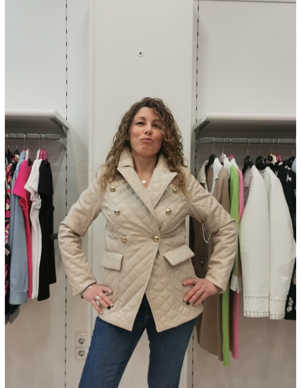 Chaqueta rombos. Modelo DZ 3353-62.