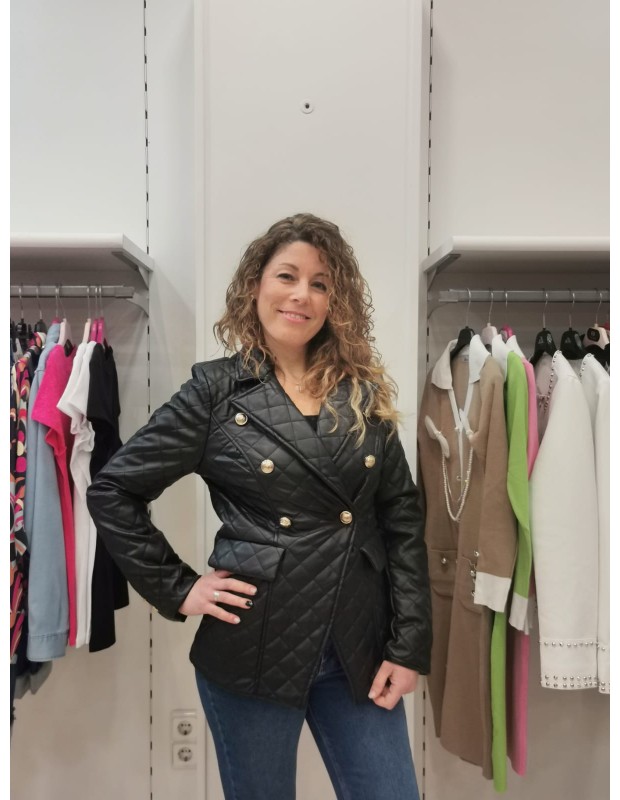 Chaqueta rombos. Modelo DZ 3353-62 - Color negro